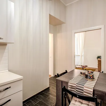 Monti Quiet And Spacious Apartament *