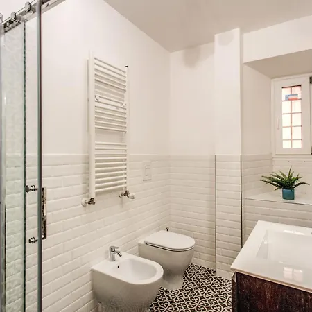 Monti Quiet And Spacious * 로마