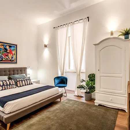 아파트 Monti Quiet And Spacious